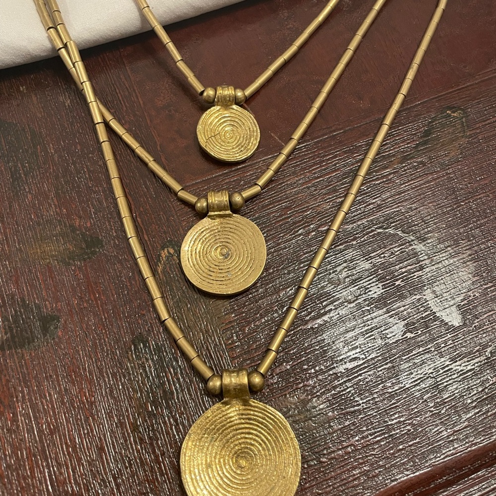 NWOT Metallic Gold Plated Tres Medallions Necklace with Gold Tube Beads